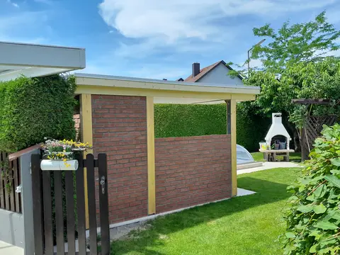 Poolhaus aus Holz – ausgeführtes Referenzprojekt 8