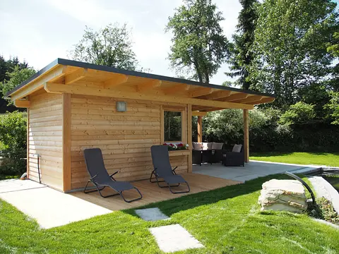 Poolhaus aus Holz – ausgeführtes Referenzprojekt 7